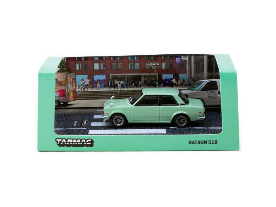 Tarmac Works 1/64 Datsun 510 Light Green