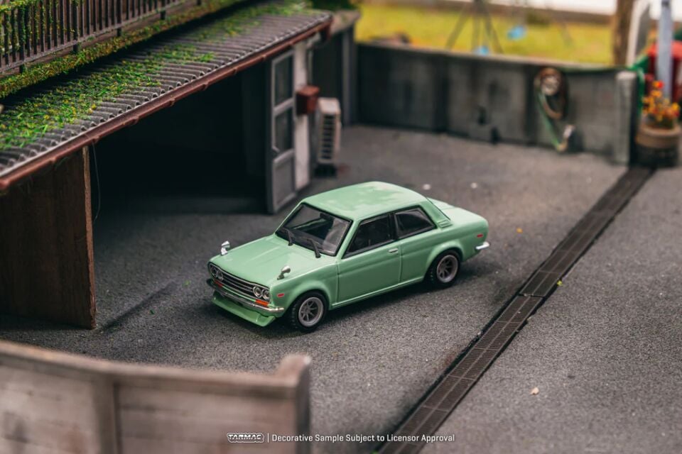 Tarmac Works 1/64 Datsun 510 Light Green