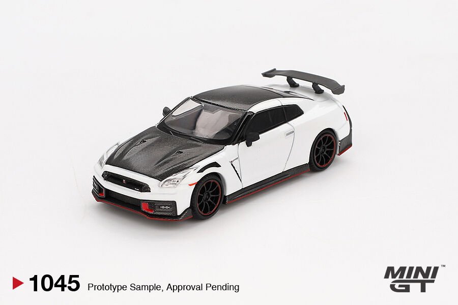 Mini GT 1/64 Nissan GT-R Nismo 2024 Brilliant White Pearl