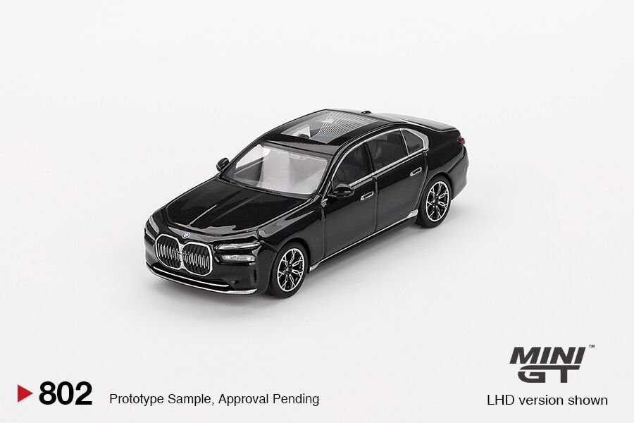 Mini GT 1/64 BMW i7 xDrive60 Black Sapphire (BLİSTER)