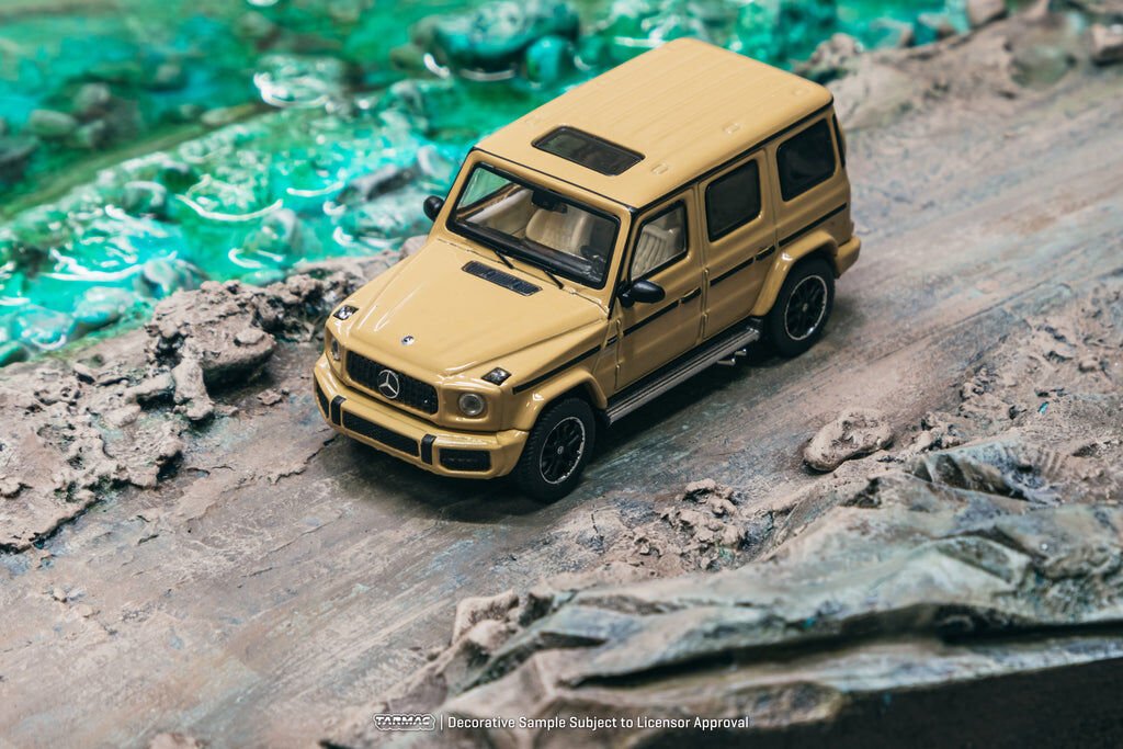 Tarmac Works 1/64 Mercedes-AMG G 63 Brown