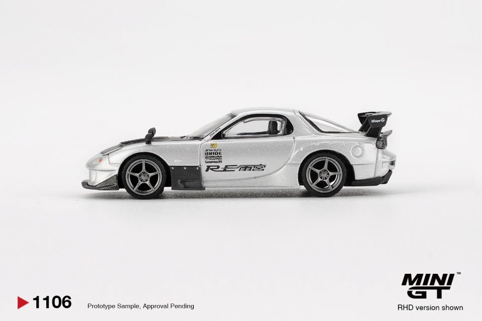 Mini GT 1/64 Mazda RX-7 RE-Amemiya Silver Metallic