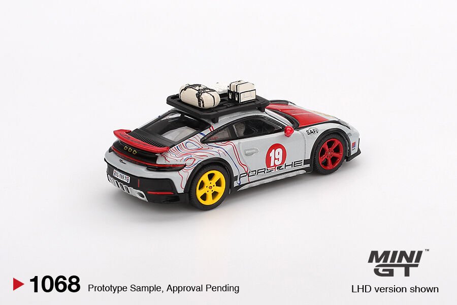 Mini GT 1/64 Porsche 911 Dakar ''Uncle Rally''(BLİSTER PAKET)