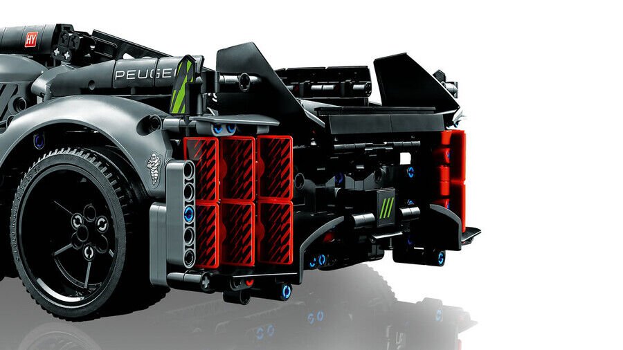 LEGO Technic PEUGEOT 9X8 24H Le Mans Hybrid Hypercar